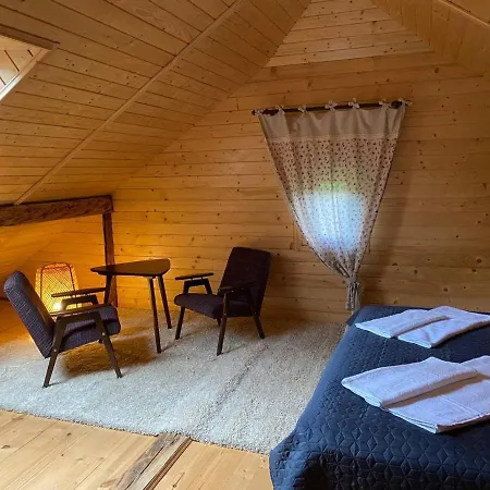 Semesterbostad модрина *