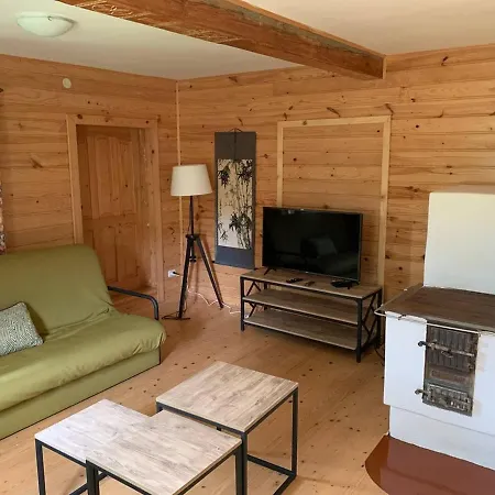 Holiday home модрина Velyka Volosyanka